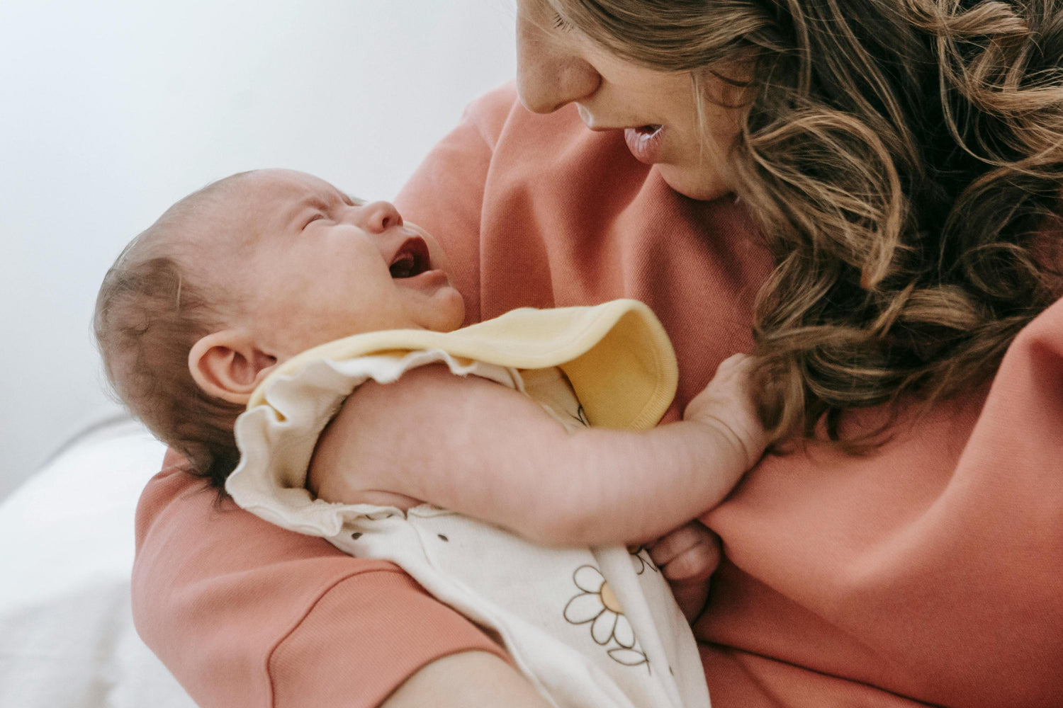 Understanding Colic in Infants: Symptoms, Causes, and Solutions | Your Guide to Managing Baby's Discomfort